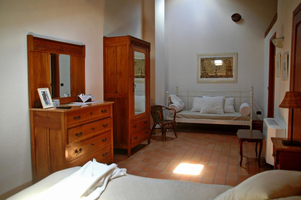 Agriturismo Sambuco Pastrengo Chambre photo